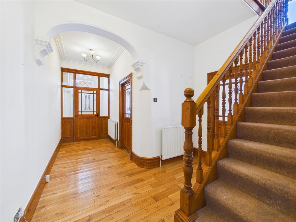 House in South Tyneside, Harton Nook - View 5