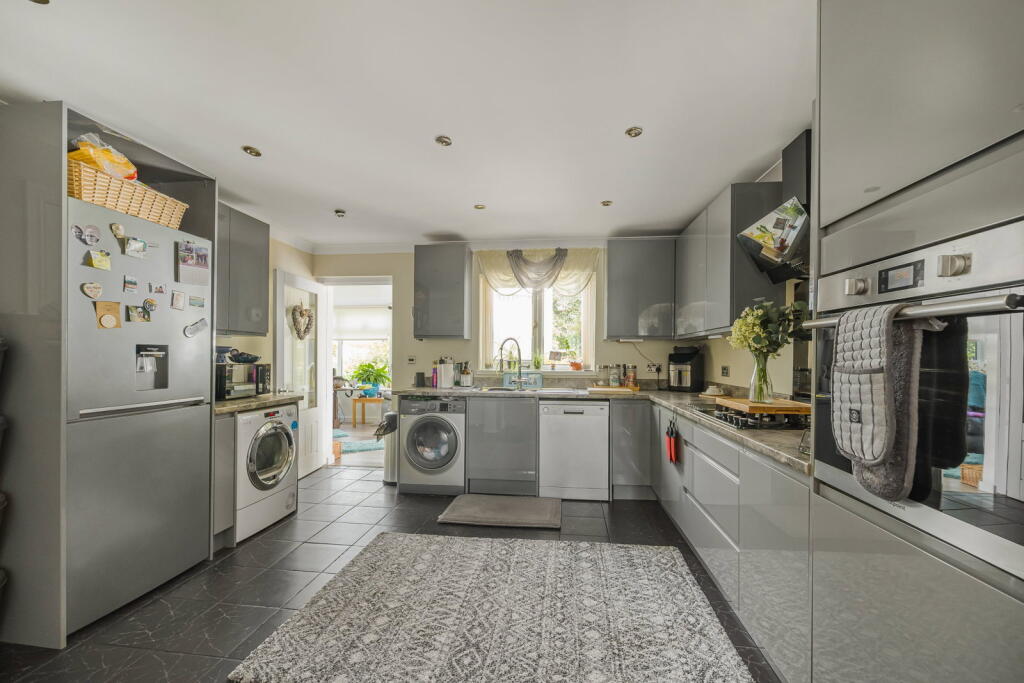 House in Swansea - View 5