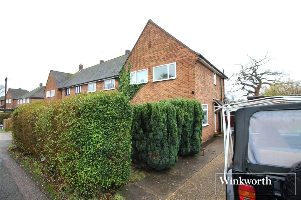 Main image of property: Caishowe Road, Borehamwood, Hertfordshire, WD6