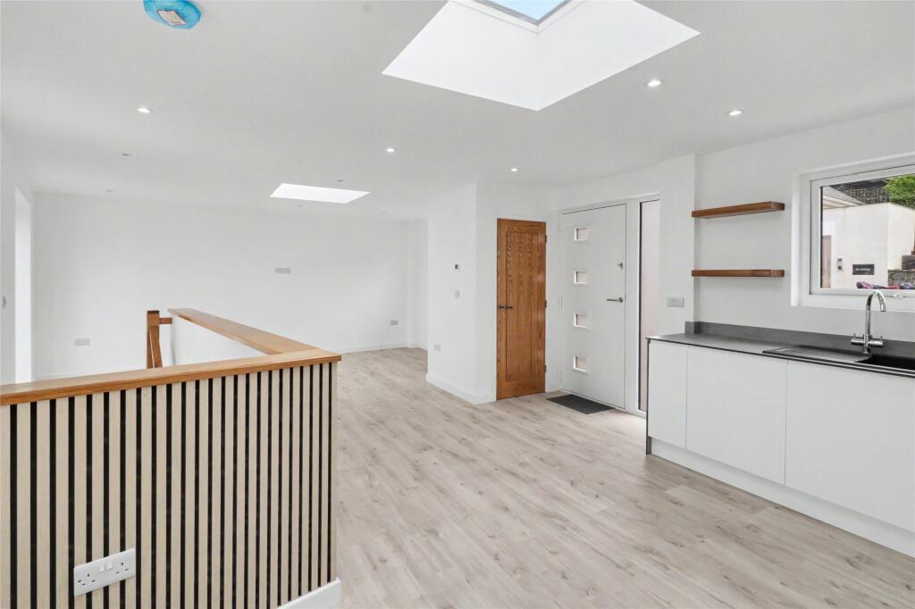 Rockfield Road, Woolacombe, Devon, EX34 photo 4