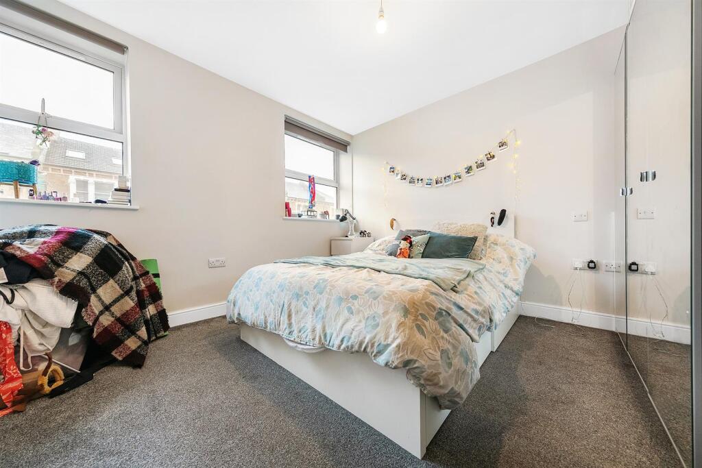 Apartment in London, East Dulwich - More