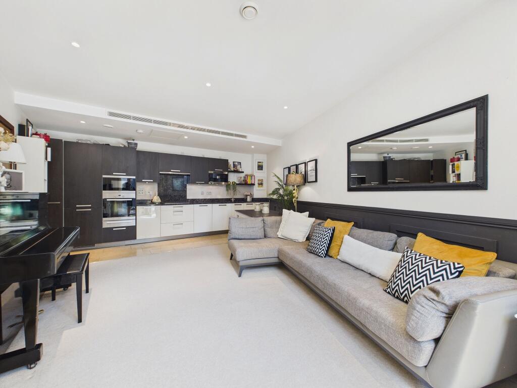 Apartment in Chester, City of Chester - View 4