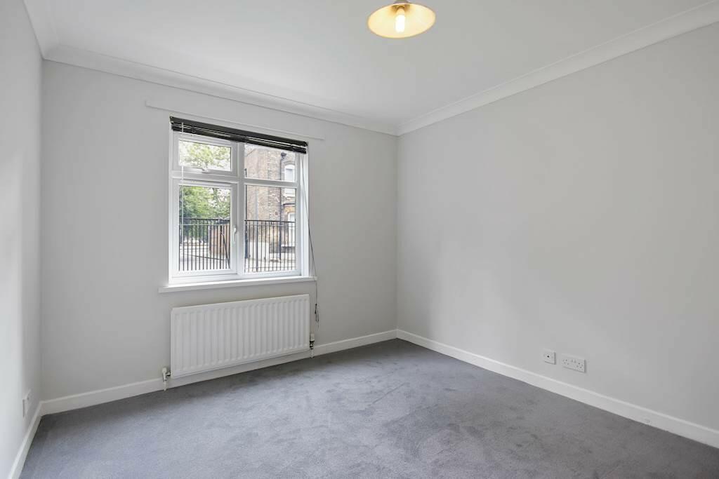 2 bedroom ground floor flat for rent