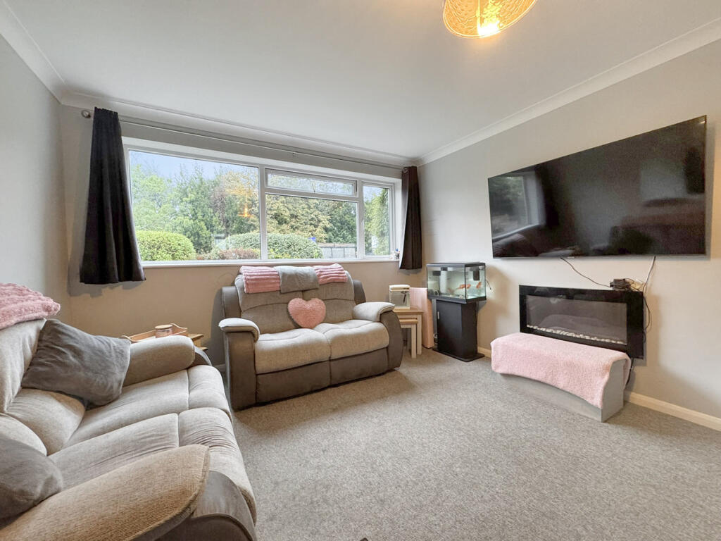 Apartment in Worthing, West Worthing - More