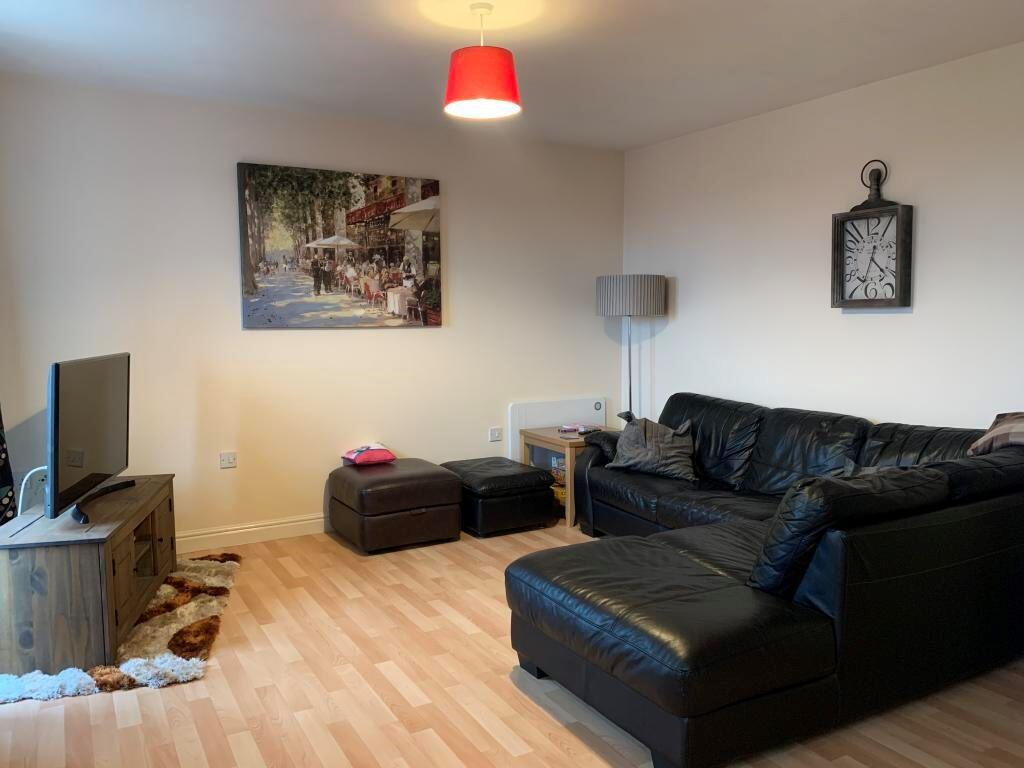 32 Goldstraw Lane, Fernwood, Newark, Nottinghamshire, NG24 3FF photo 4