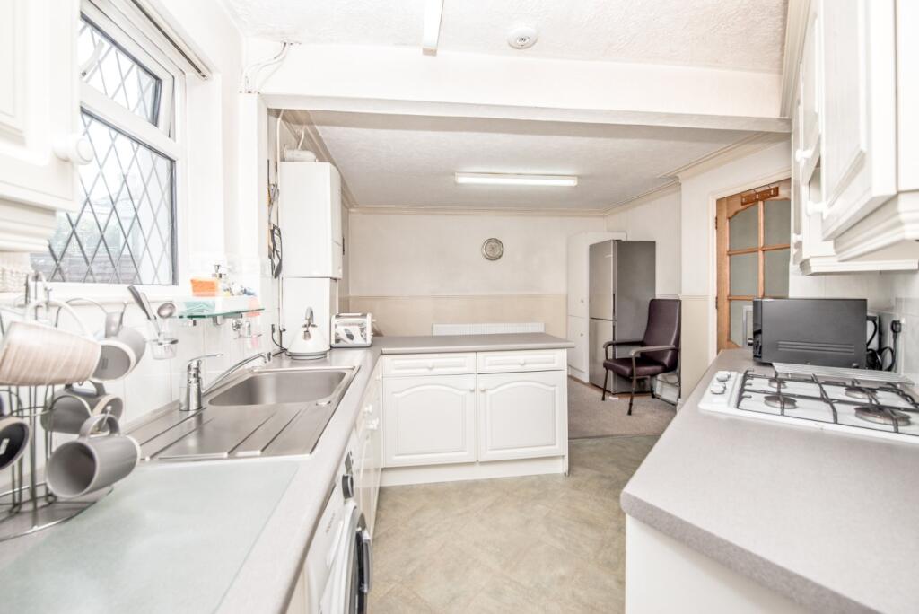 House in Bradford, West Yorkshire - View 5
