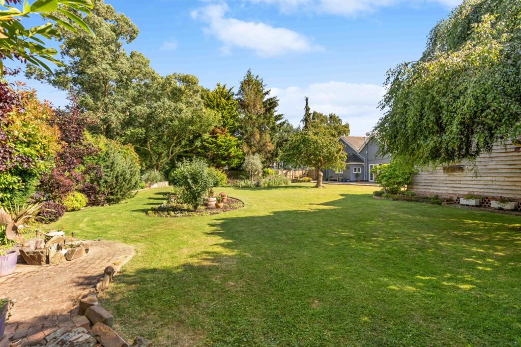House in Chelmsford - View 4