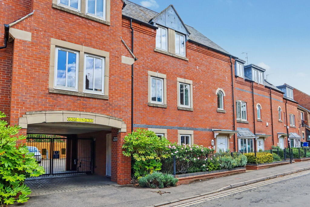 Main image of property: Bridge Court, The Causeway, Banbury OX16 4AF