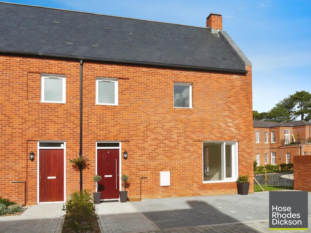Main image of property: Byron Court, Whitecroft Park, Newport, PO30