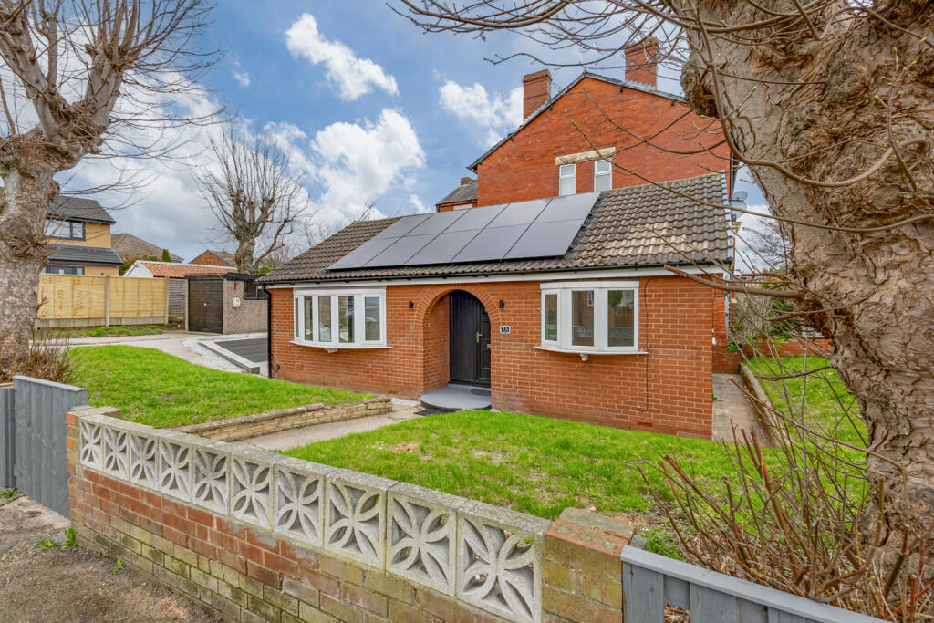 Main image of property: 2a Conway Road, Wakefield, WF2