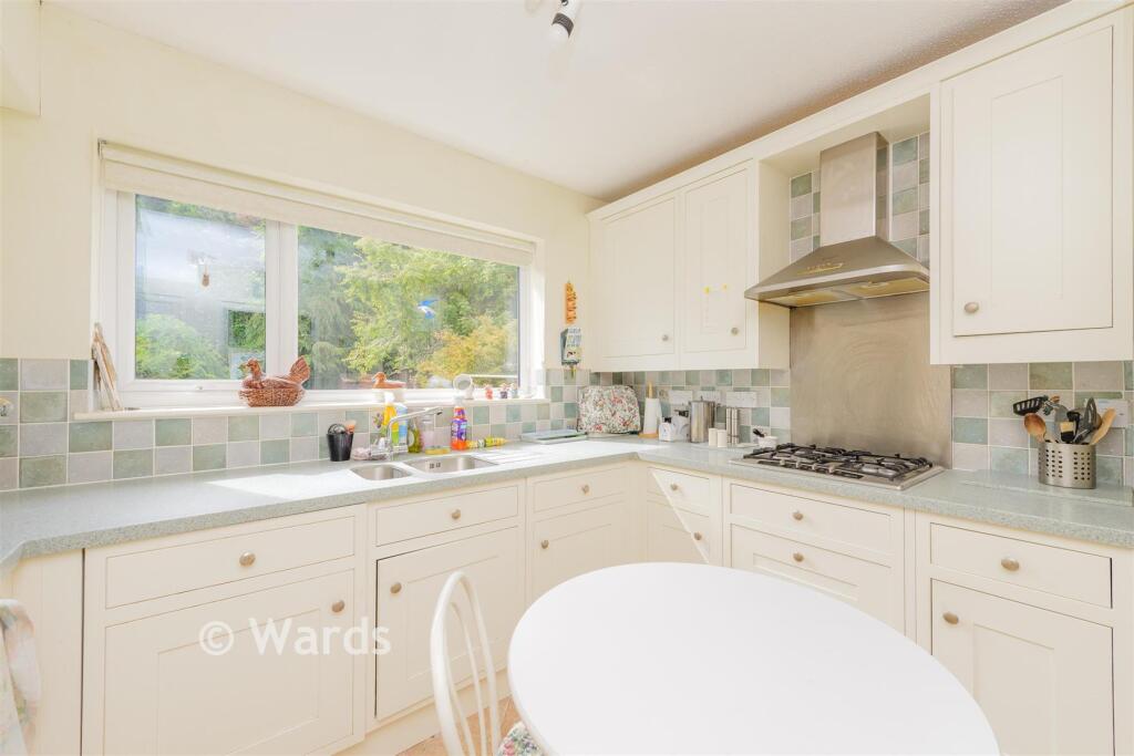 House in Dartford - View 3