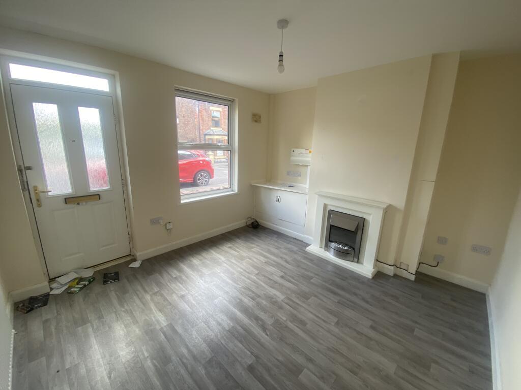 121 Cromford Road, Langley Mill, Nottingham NG16 4EU photo 3
