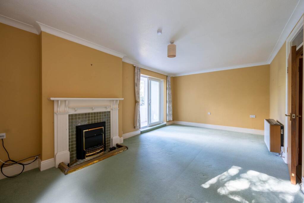 Stoneleigh Court, Lansdown Road photo 3