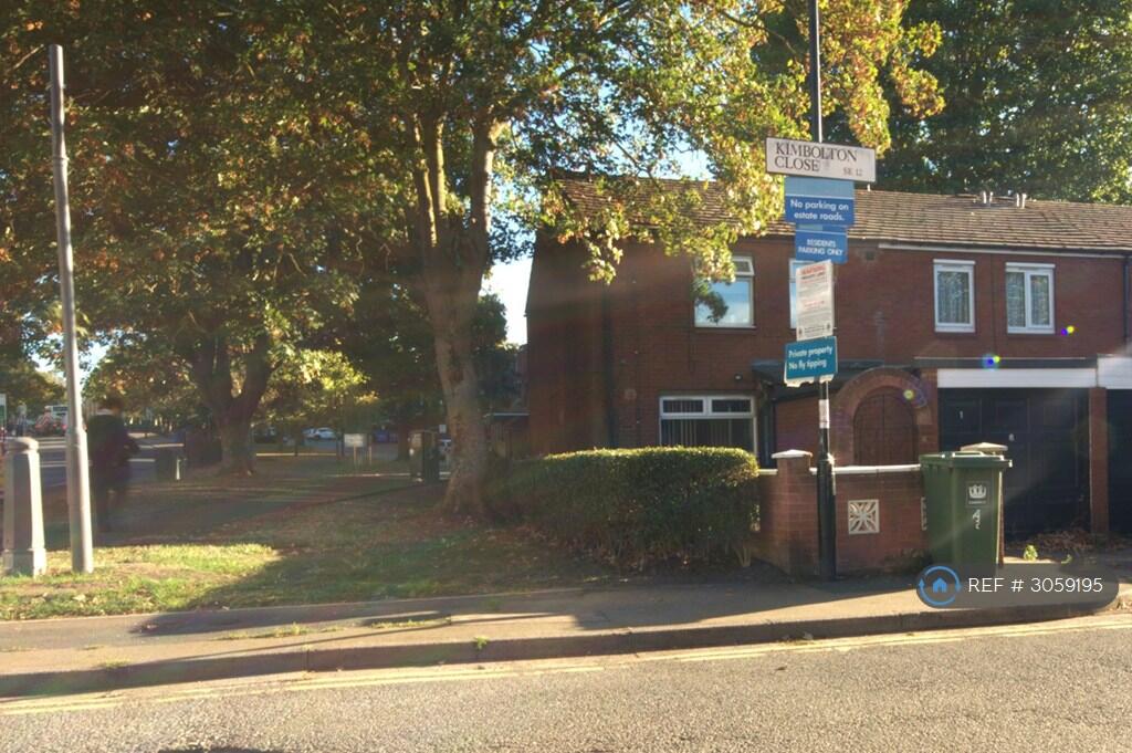Main image of property: Kimbolton Close, London, SE12