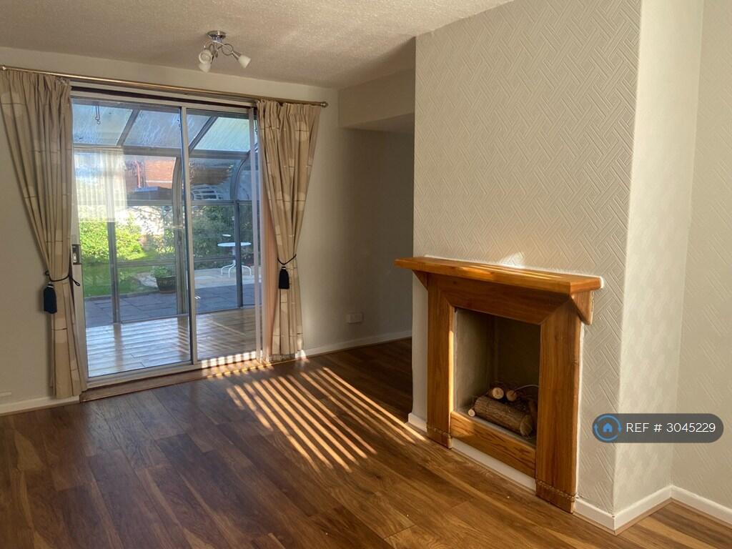 House in Stockport - View 4