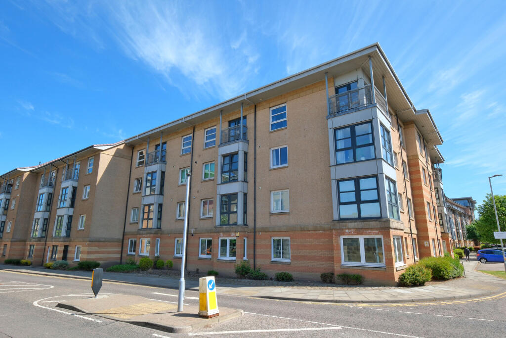 Main image of property: 21 Bannermill Place, The Beach, Aberdeen, AB24