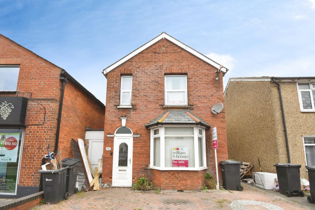 Main image of property: Railway Street, Braintree