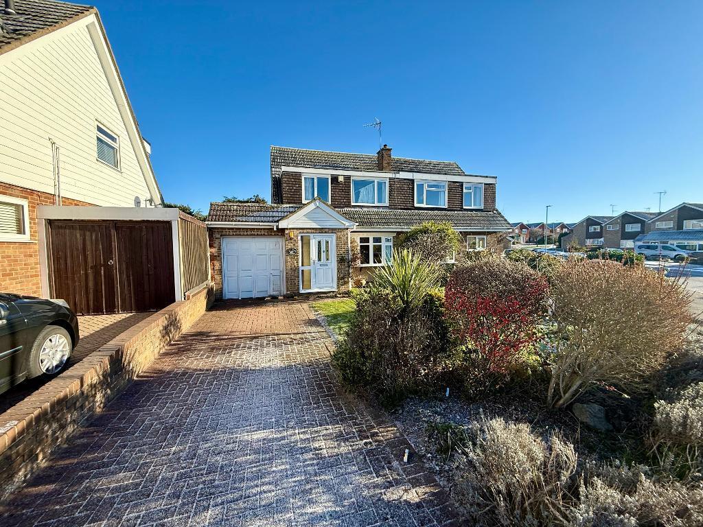 Main image of property: Turnpike Drive, Warden Hills, Luton, Bedfordshire, LU3 3RQ