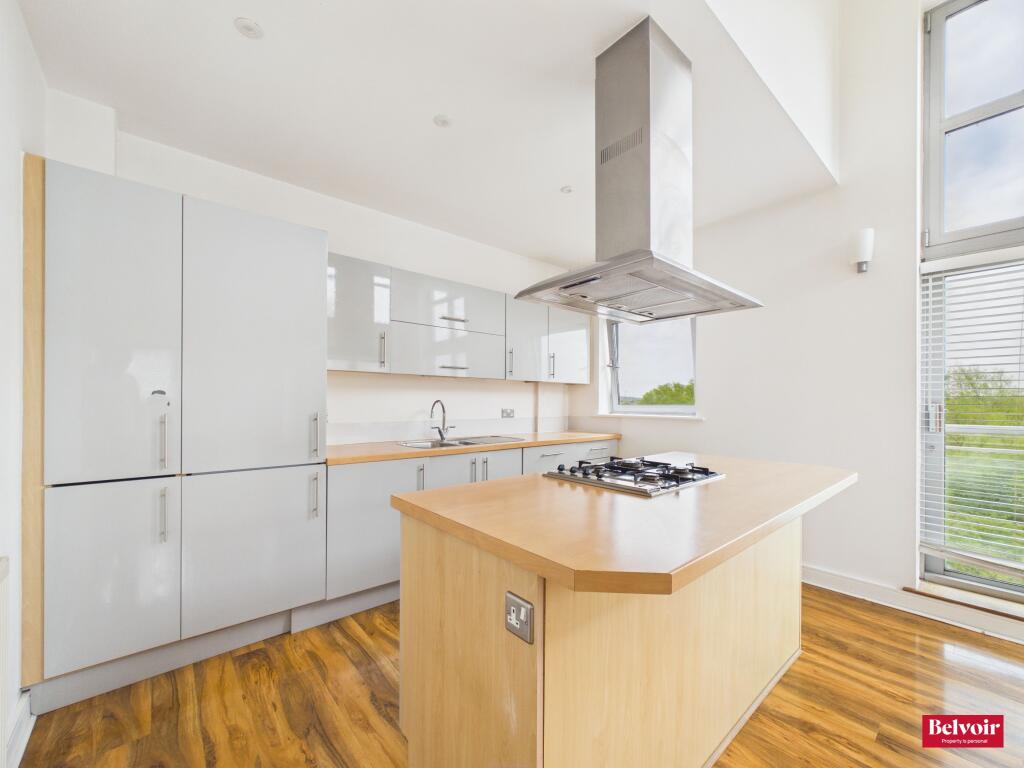Apartment in Chelmsford - View 5