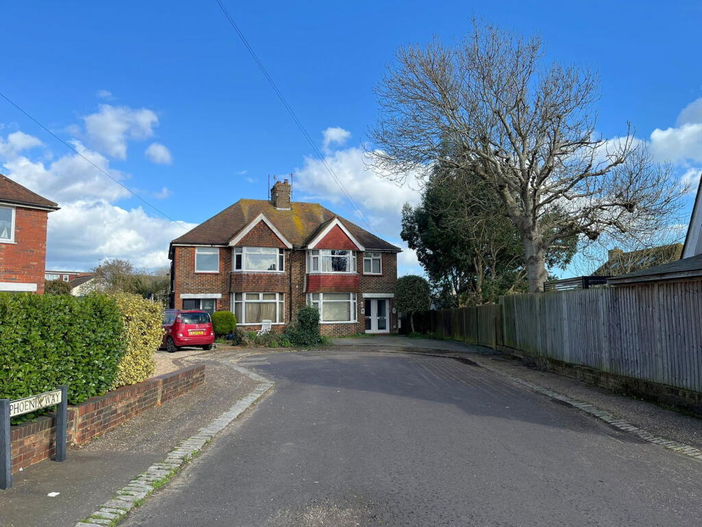 Apartment in Adur, West Sussex - View 4