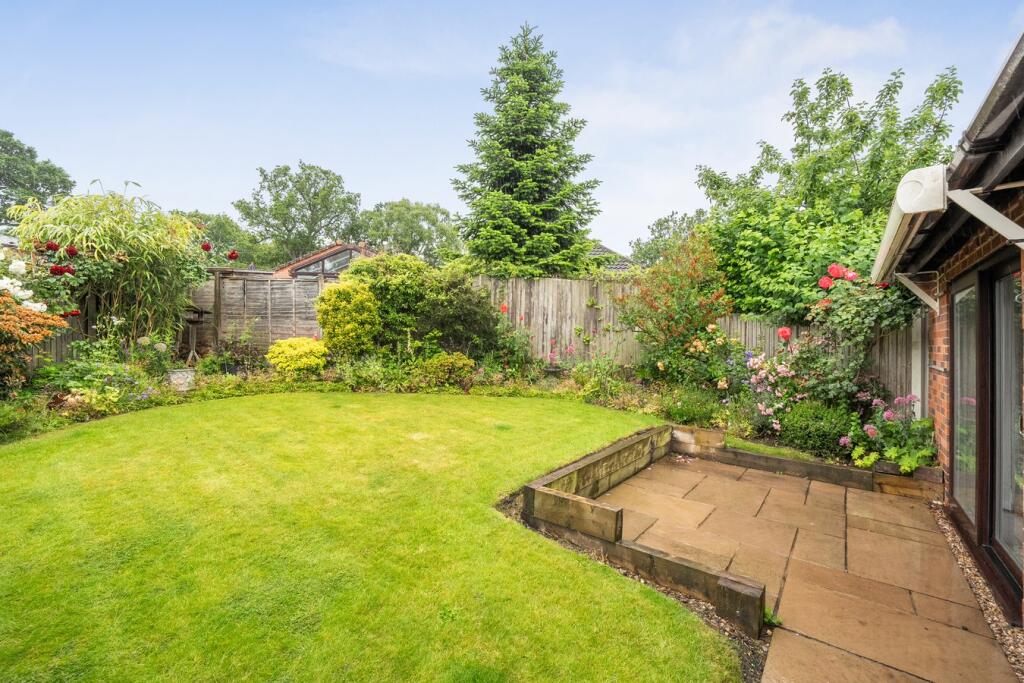 Clarence Road, Sutton Coldfield, B74 photo 2