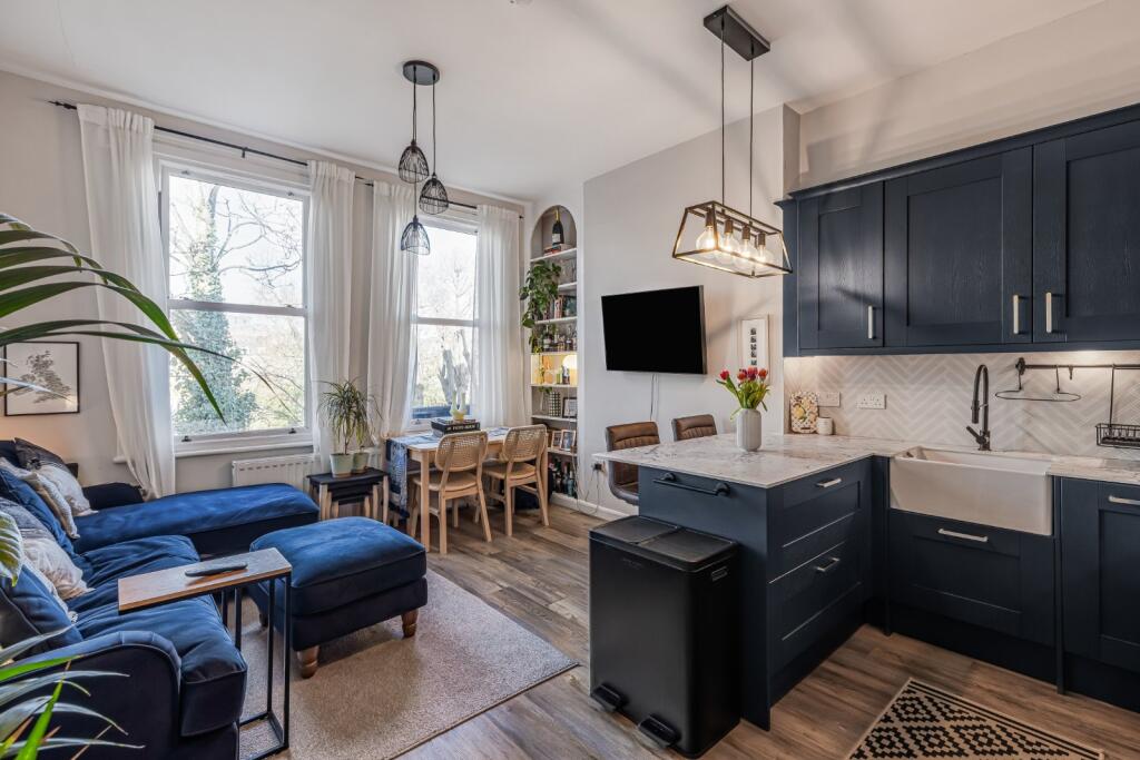 Main image of property: Compayne Gardens, South Hampstead, London, NW6