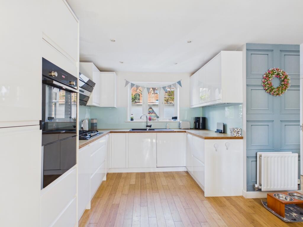 Main image of property: Cuckoo Hill, Bruton, Somerset, BA10