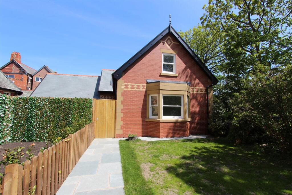 Main image of property: Clifton Drive North, Lytham St. Annes