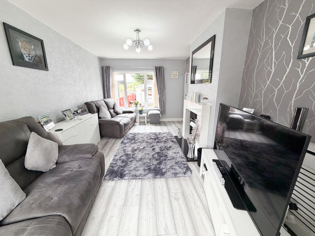 House in Stoke-on-Trent - View 3