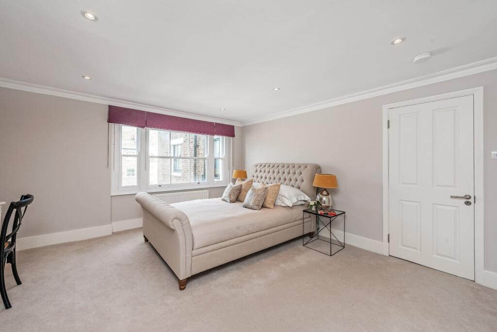 Apartment in London, Marylebone - View 4