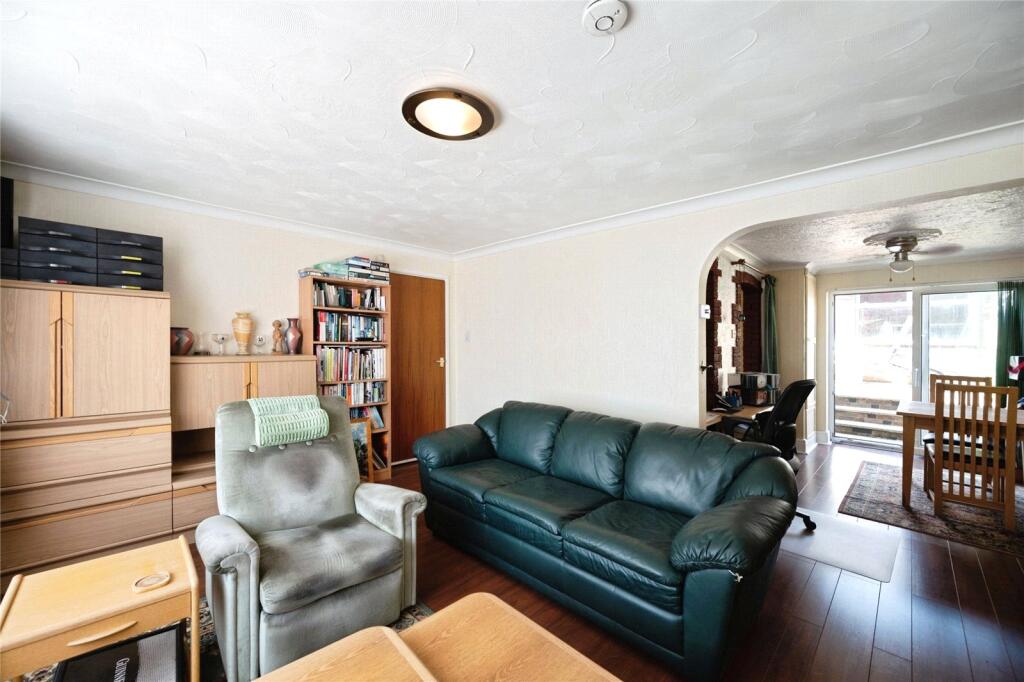 House in Portsmouth - View 4