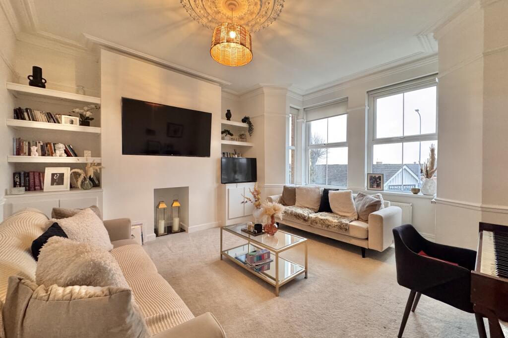 Main image of property: Barry, CF62