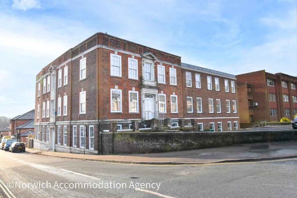 Main image of property: Thorpe Road, Norwich, Norfolk, NR1