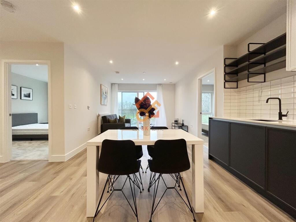 Apartment in London - View 4