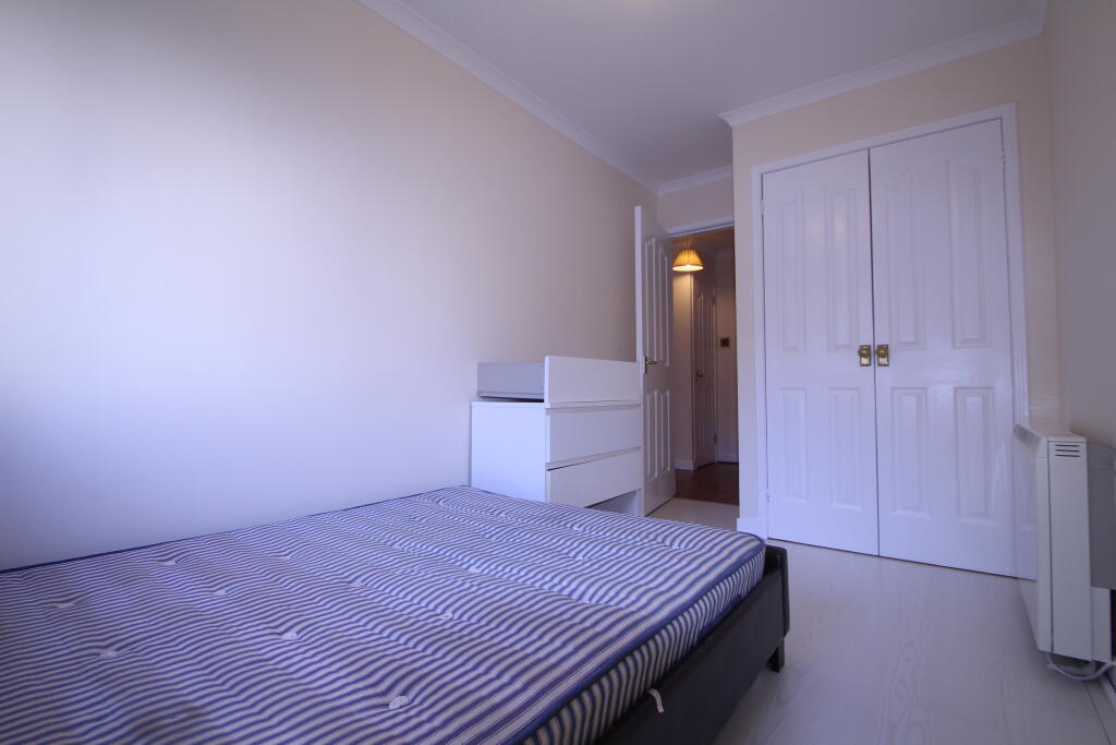 Apartment in Glasgow - View 5