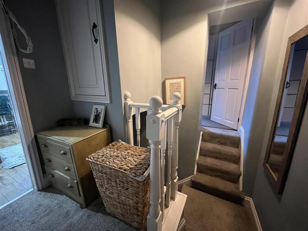 Additional image 11 of Mill Carr Hill Road, Oakenshaw, Bradford