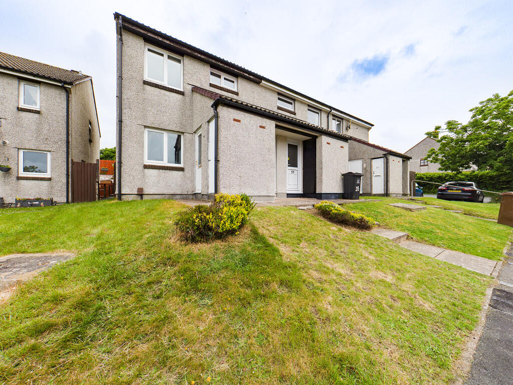 Holmer Down, Woolwell PL6 7QW
