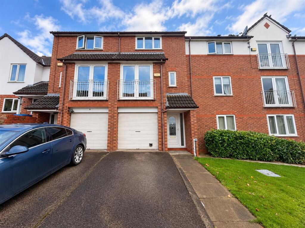 Main image of property: Lockside, Blackburn