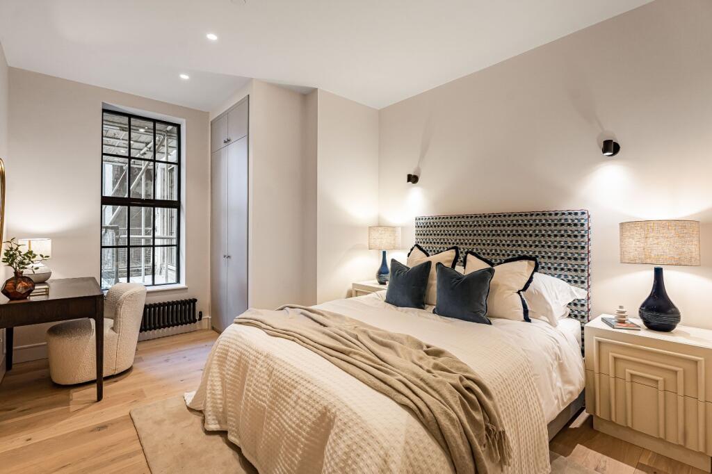 Apartment in London - View 5
