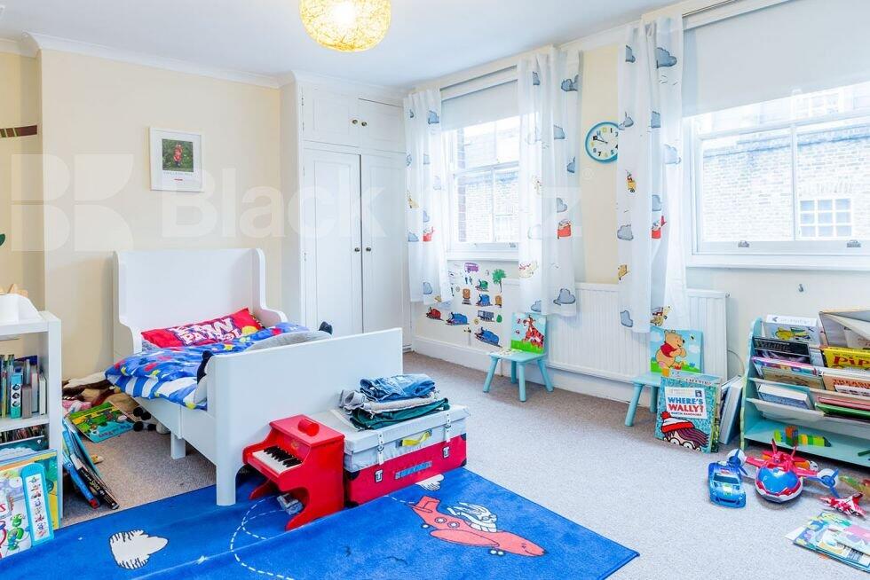 3 bedroom flat for rent