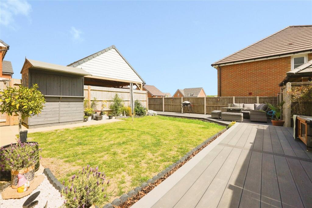 House in Dover, Whitfield - View 3