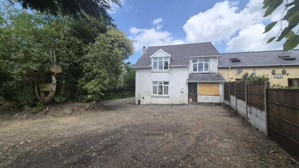 Main image of property: Ffair Rhos