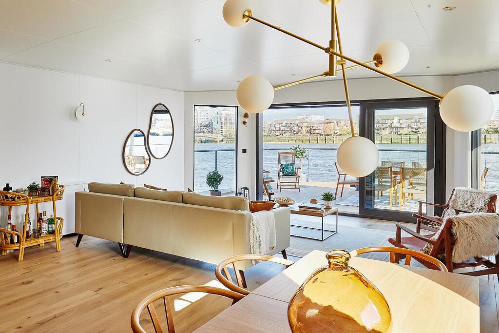 Main image of property: Cheyne Walk, Chelsea, SW10