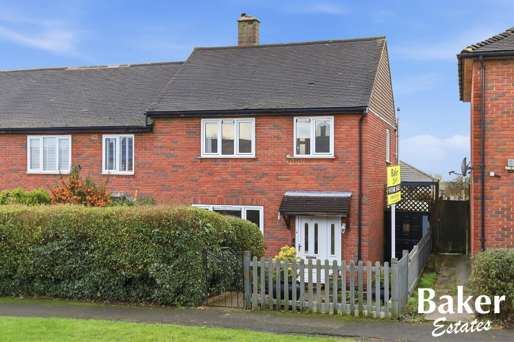 Main image of property: North Close, Chigwell, Essex, IG7