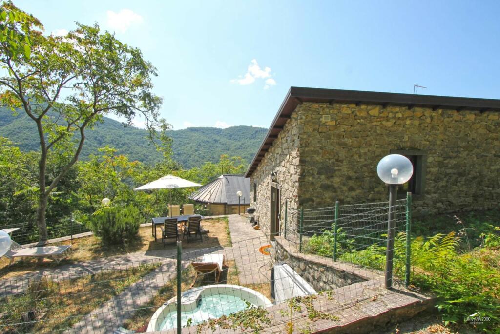 Main image of property: Tuscany, Lunigiana, Fivizzano