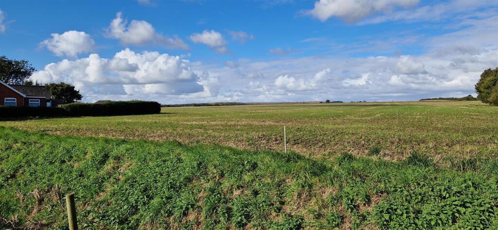 Main image of property: BUILDING PLOT - Fieldside, Mareham le Fen, PE22 7RS