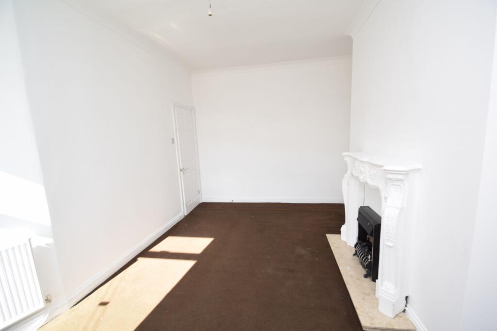 Apartment in Durham - View 4
