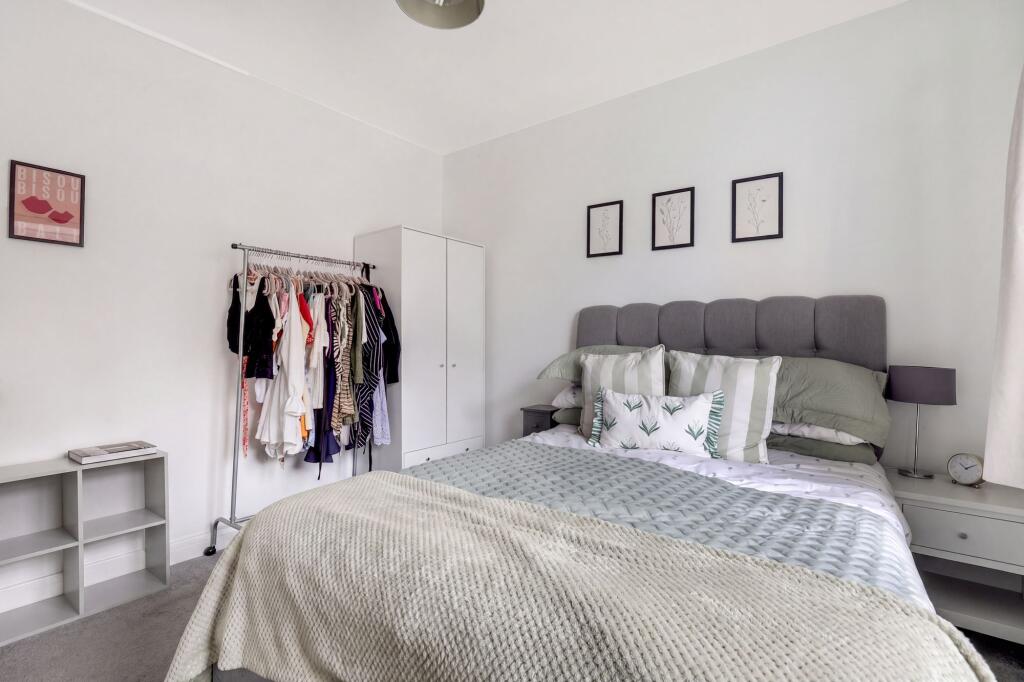 Apartment in Rushcliffe, Nottinghamshire - More