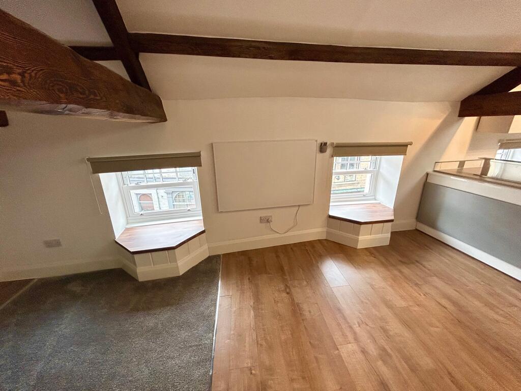Apartment in Sheffield - View 4