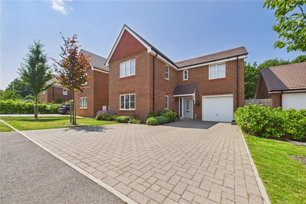 Main image of property: Regis Manor Road, Burghfield Common, Reading, Berkshire, RG7